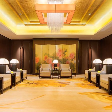 Chongqing Ronghui Grand Hotel Exterior photo
