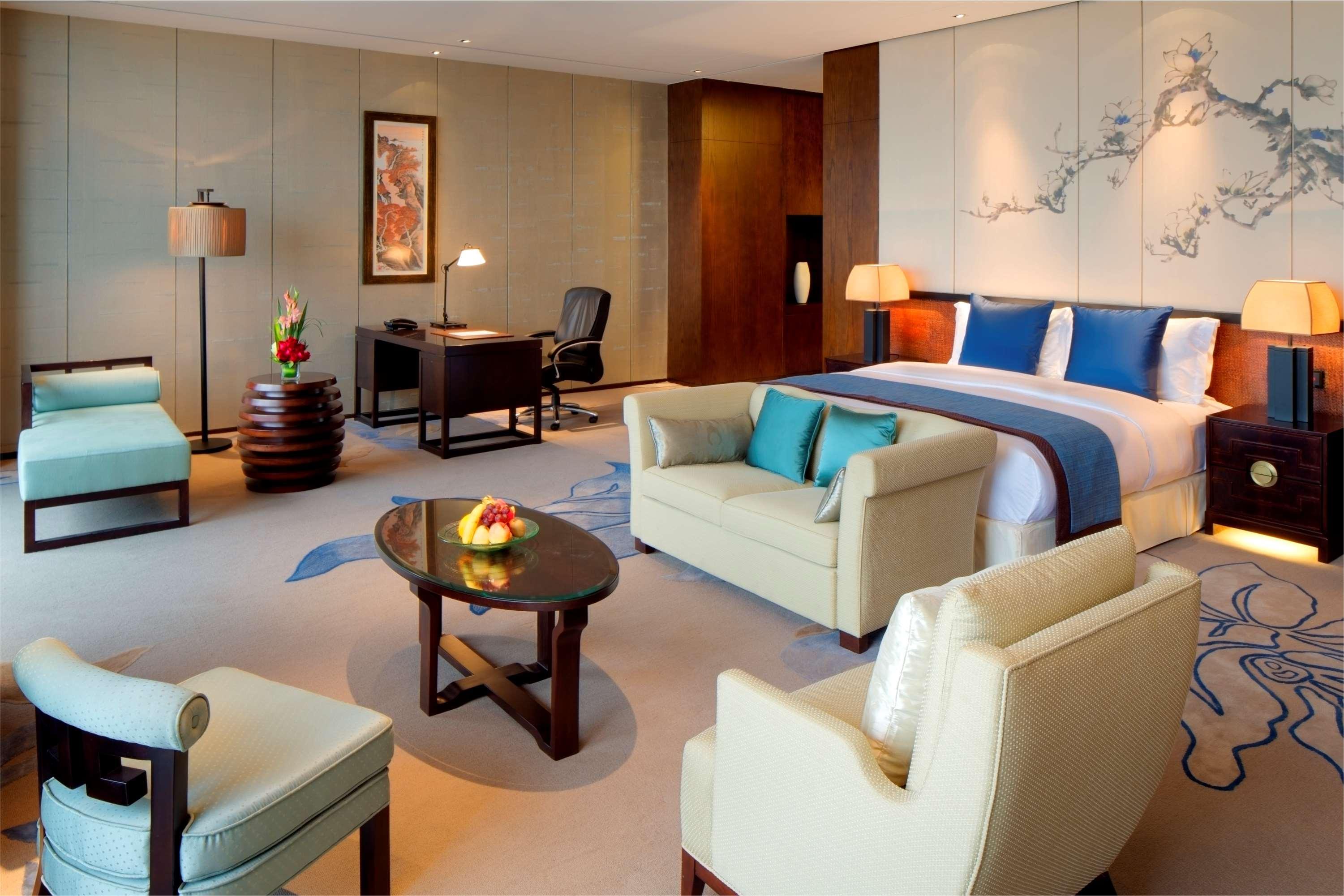 Chongqing Ronghui Grand Hotel Exterior photo
