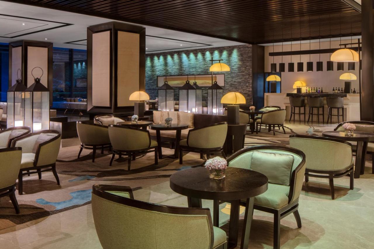 Chongqing Ronghui Grand Hotel Exterior photo